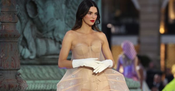 Kendall Jenner: Não leio críticas sobre mim