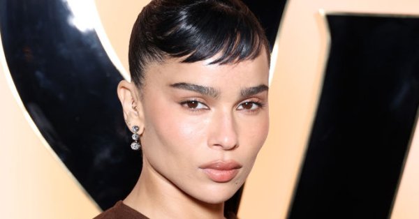 Zoe Kravitz estrela um anúncio muito provocativo da YSL