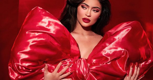 Código vermelho para Kylie Jenner